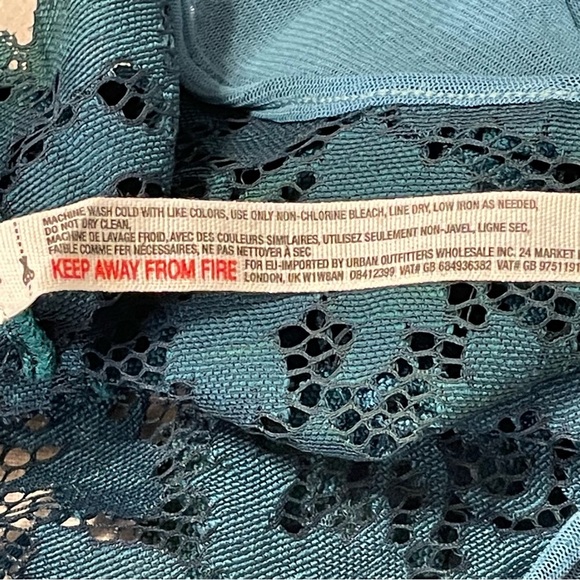 INTIMATELY by FREE PEOPLE NWOT Lacey Lace Brami Cropped Bralette - Picture 7 of 8